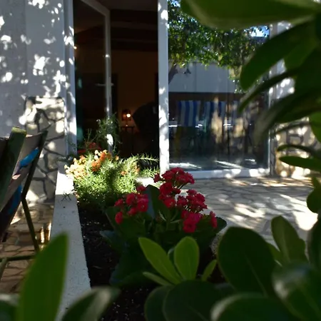 House Vira With A Pool Ferienhaus Hreljin