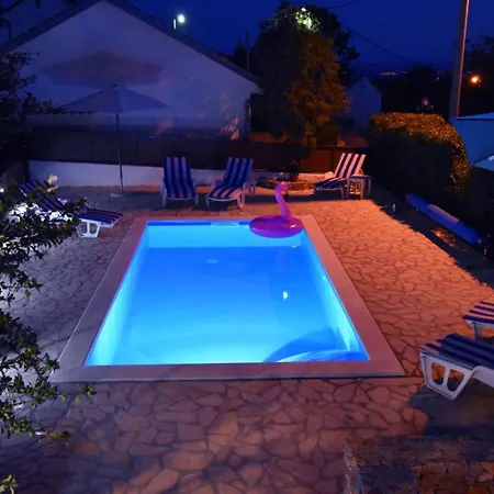 Ferienhaus House Vira With A Pool *