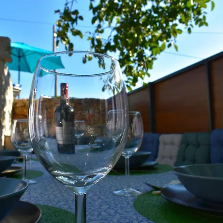 House Vira With A Pool Ferienhaus *